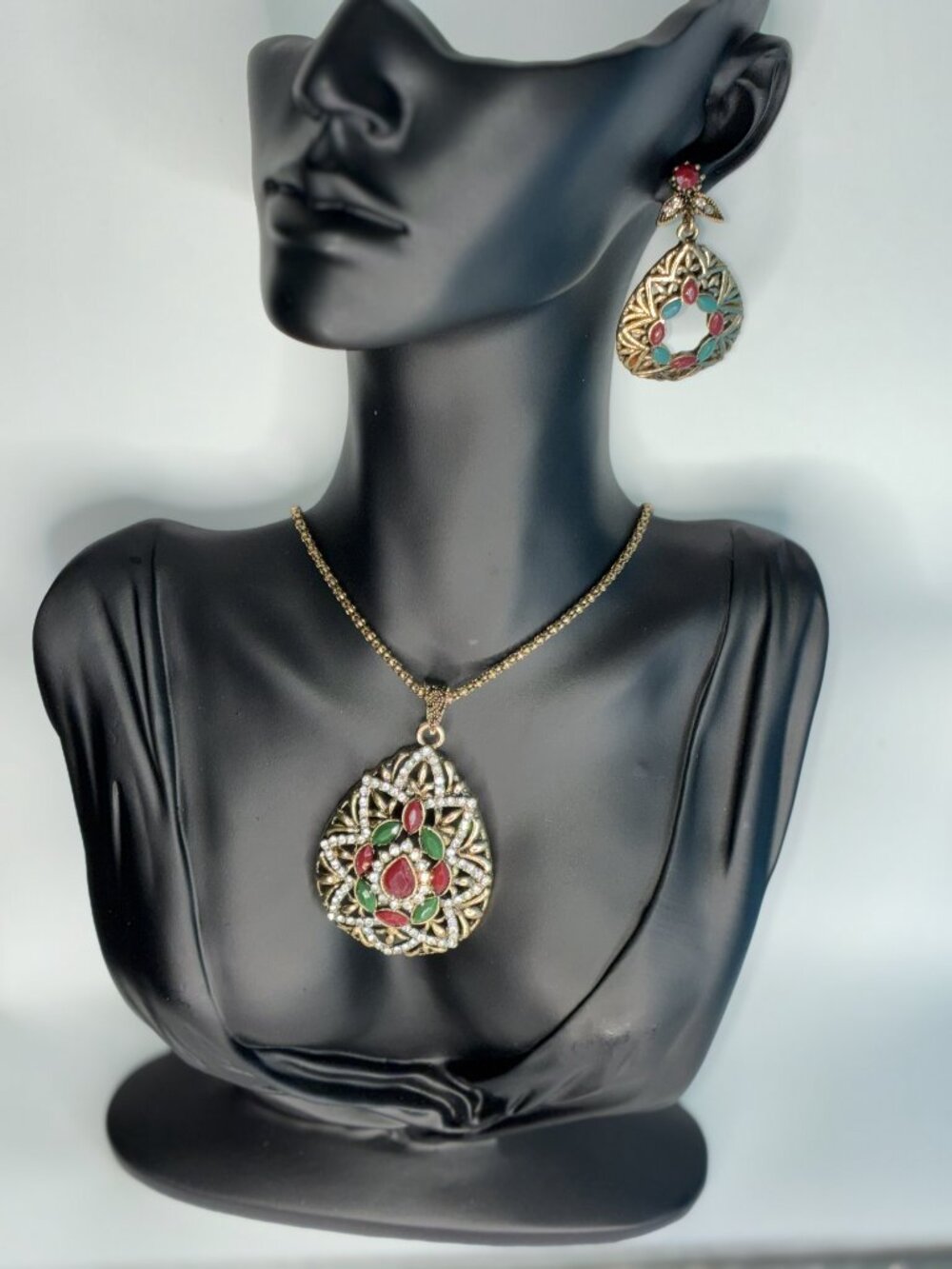 Stunning Vintage-Inspired Red & Green Stone Bronze Statement Jewelry Set